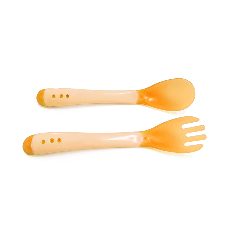BPA Free Food Grade Non-Toxic Silicone Baby Training Feeding Spoon