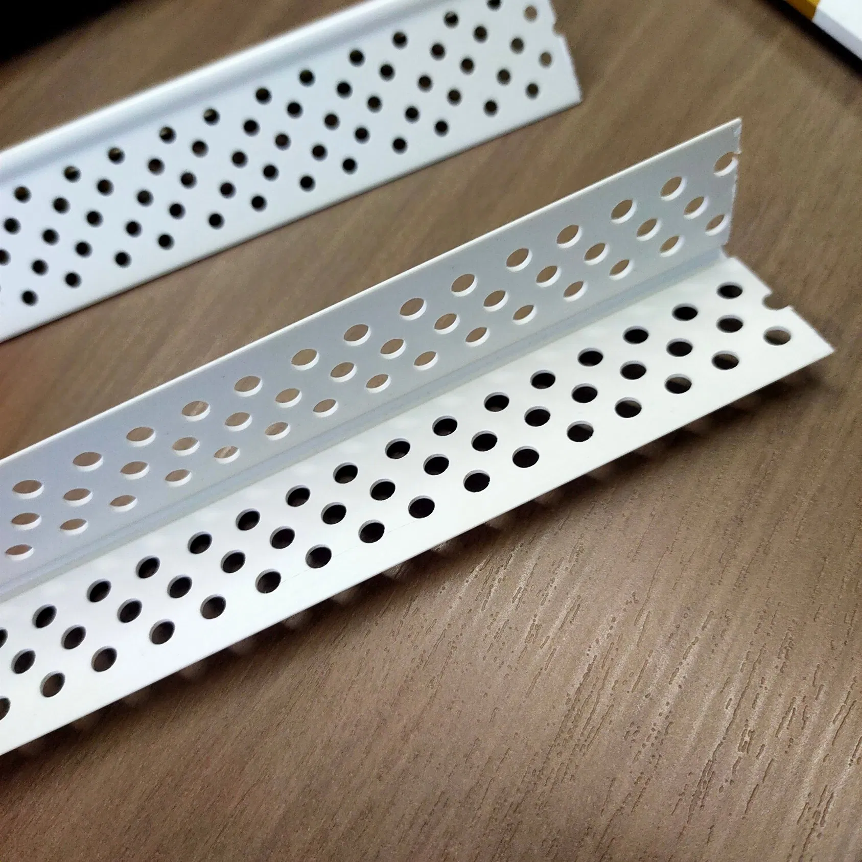 PVC Drywall Plastic Angle Bead Profile Corner Beading Water-Resistant Wall Corner Guards