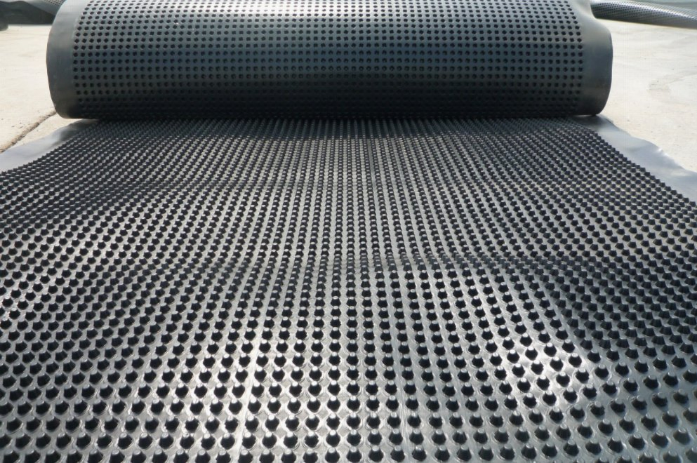 HDPE Plastic Drainage Board for Garages, Green Roof, Garden, Playground