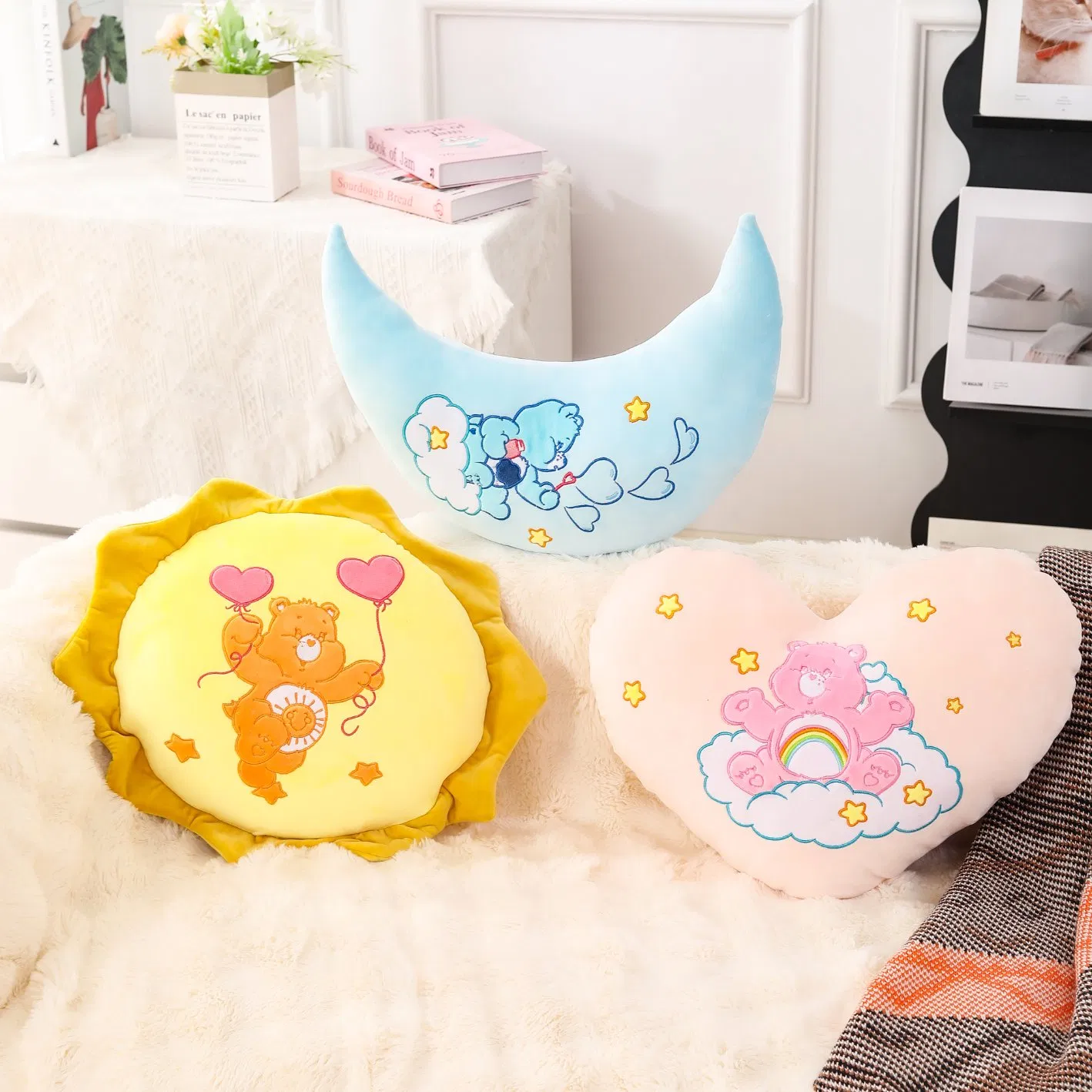 Wholesale Fashionable Cotton Heart Shape Throw Pillow for Sofa Decor