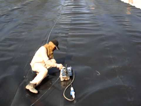 Bentonite Waterproofing Blanket Mat/Geosynthetic Clay Liner Gcl for Landfills/Pond