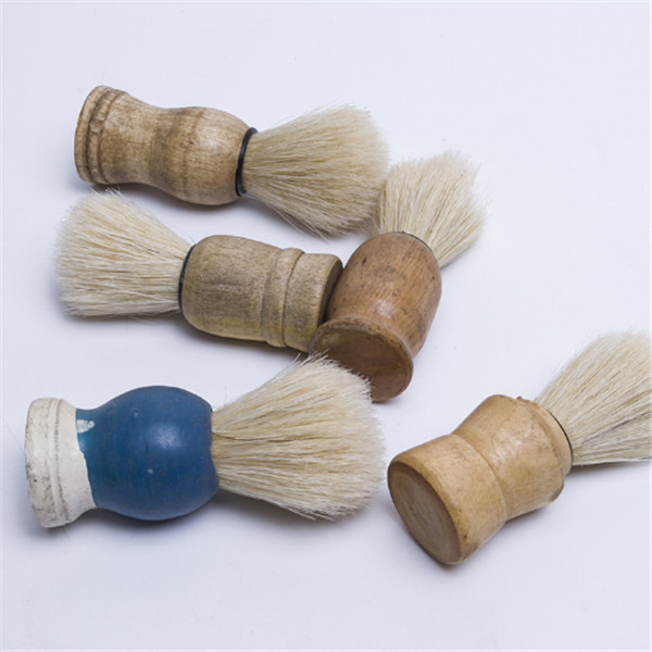 High Quality Wholesale Makeup Brushes Men's Bread Brushes