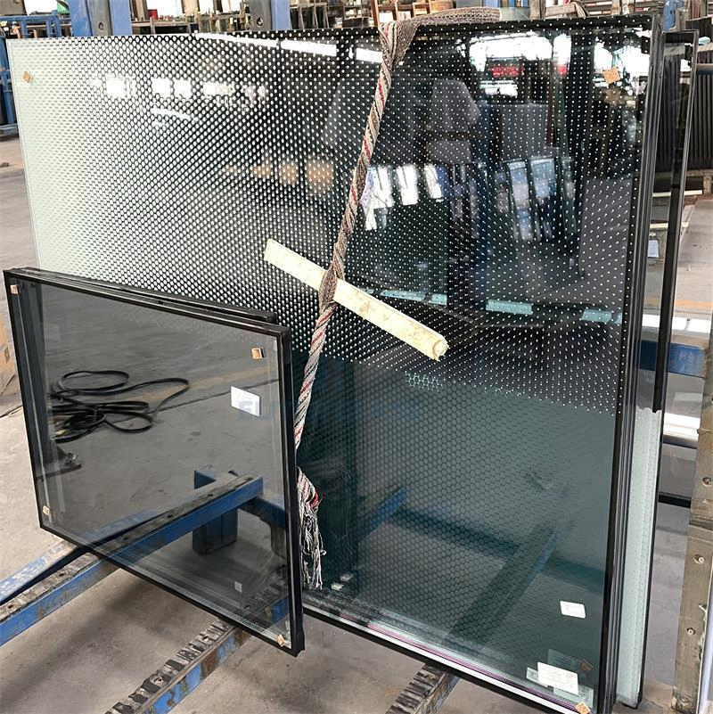 Toughened Glass with Sandblast/Frosted/Satin/Acid Etched Tempered Hot Sale and Good Quality