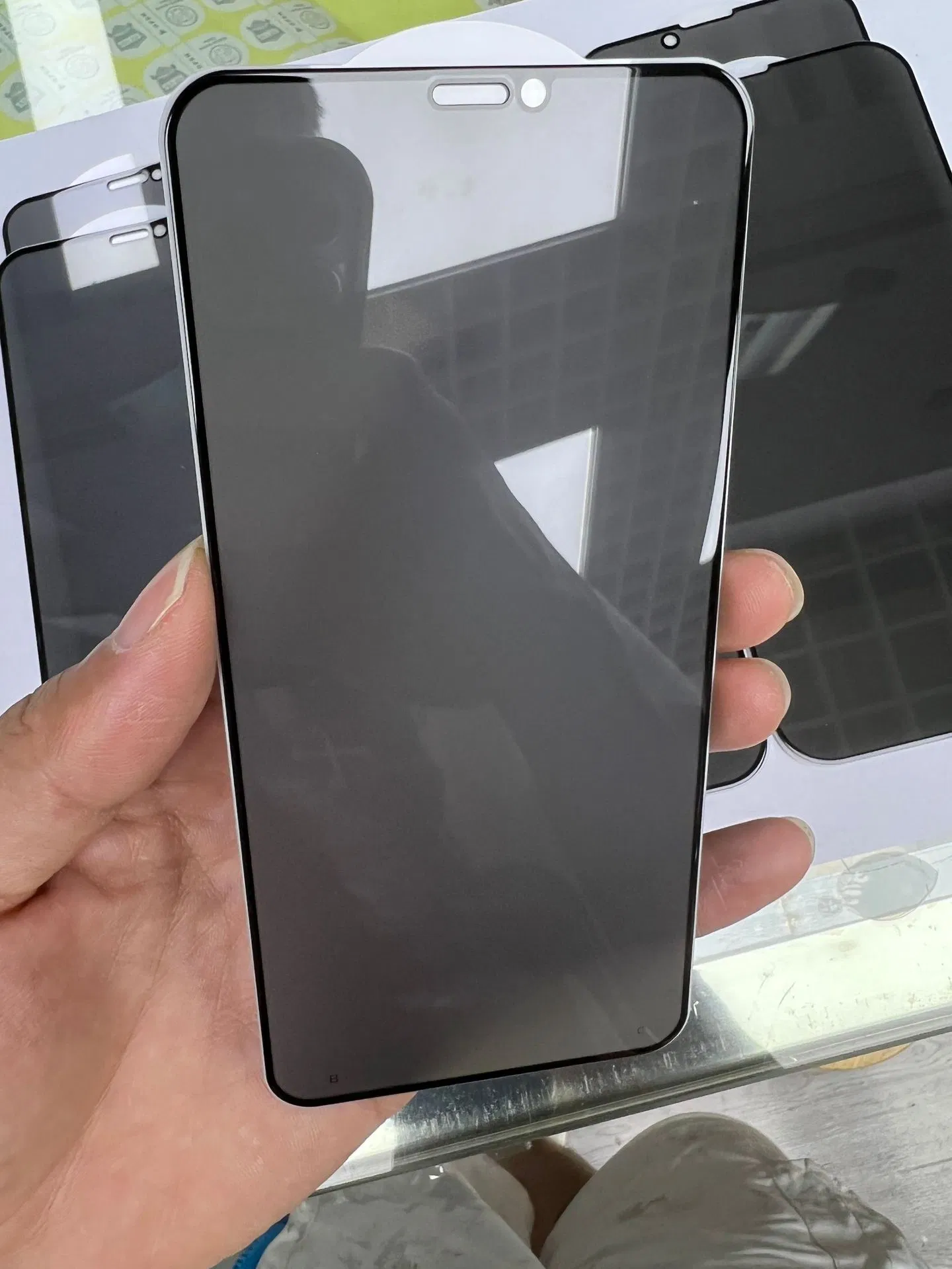 Защитное стекло 2.5D 360° приватности для iPhone 14 PRO Max