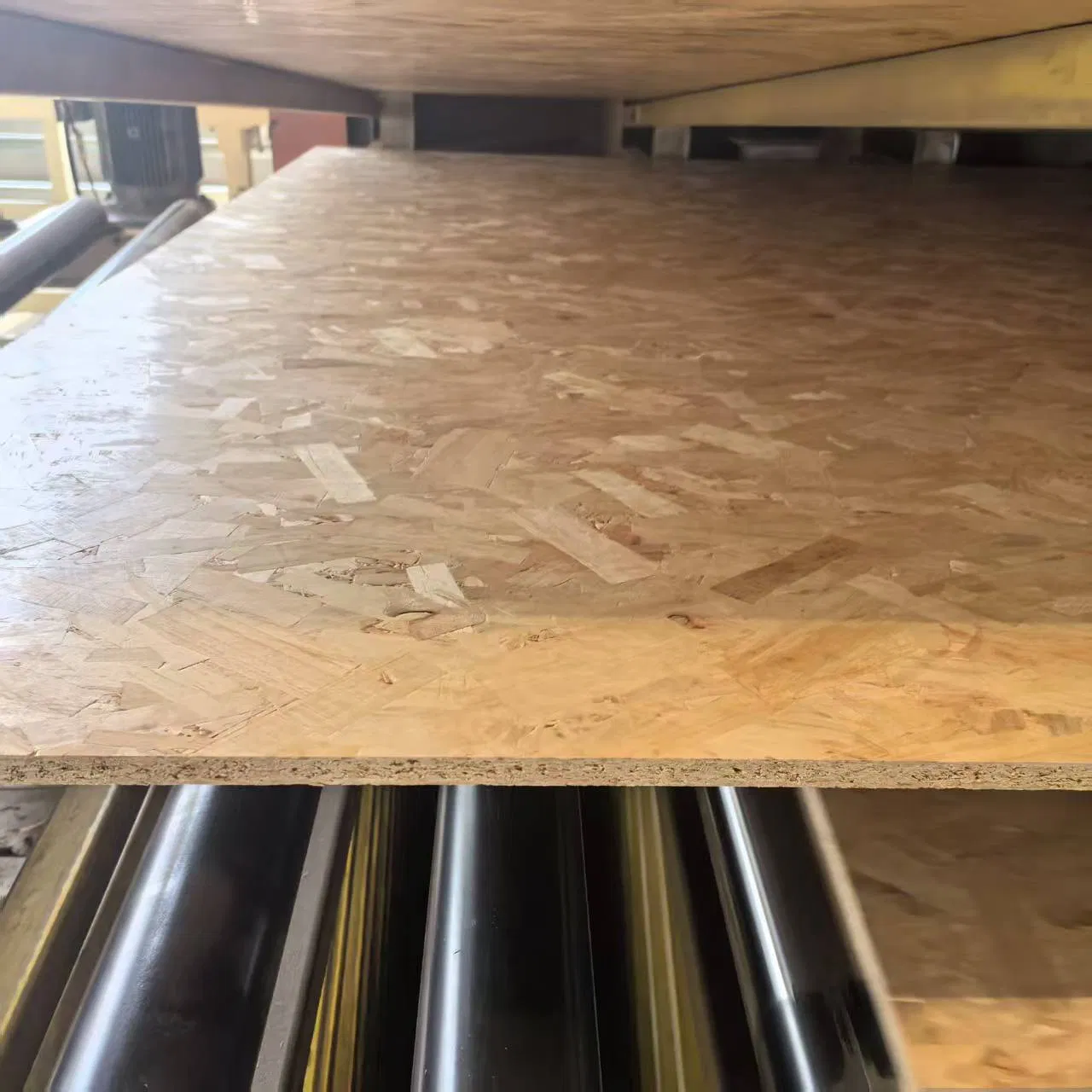 Factory Price 9/12/18mm 4*8FT OSB3 Construction Grade for Building Materials