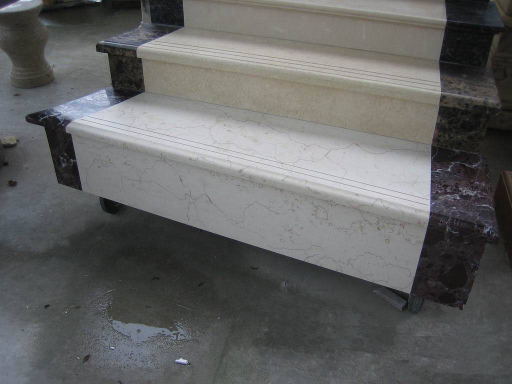 Hot Sell Natural Beige Marble Staircase Stone Crema Marfil Marble Stair Tile