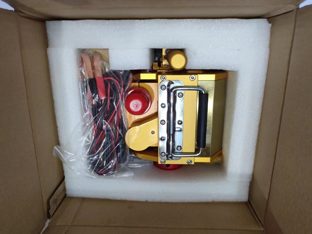 Available Work Outside Small and Light Key Cutting Machine