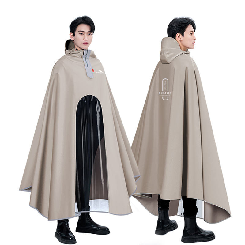 Compact Motorcycle Riding Raincoat to Protect Against Heavy Rain