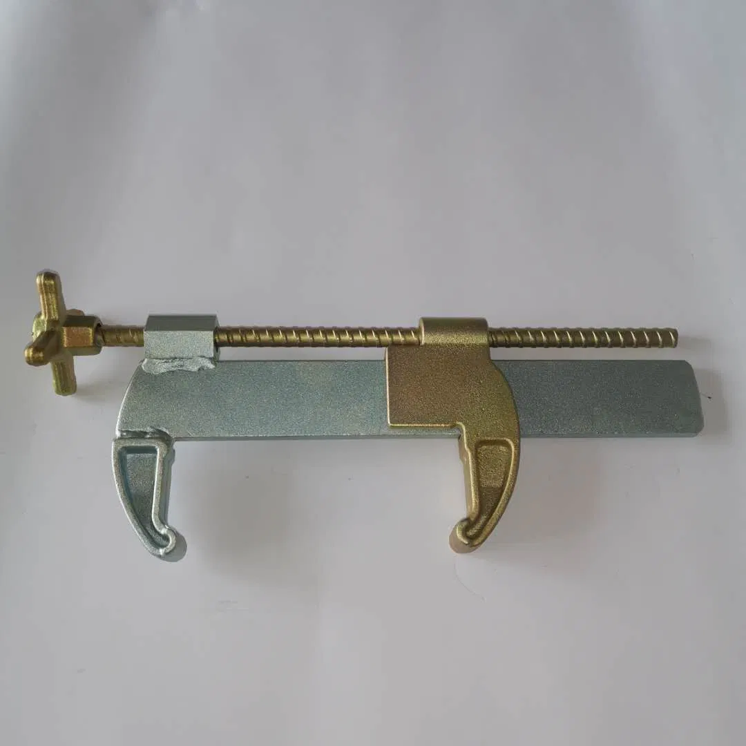 Panel Clamp in Formwork with Tie Rod