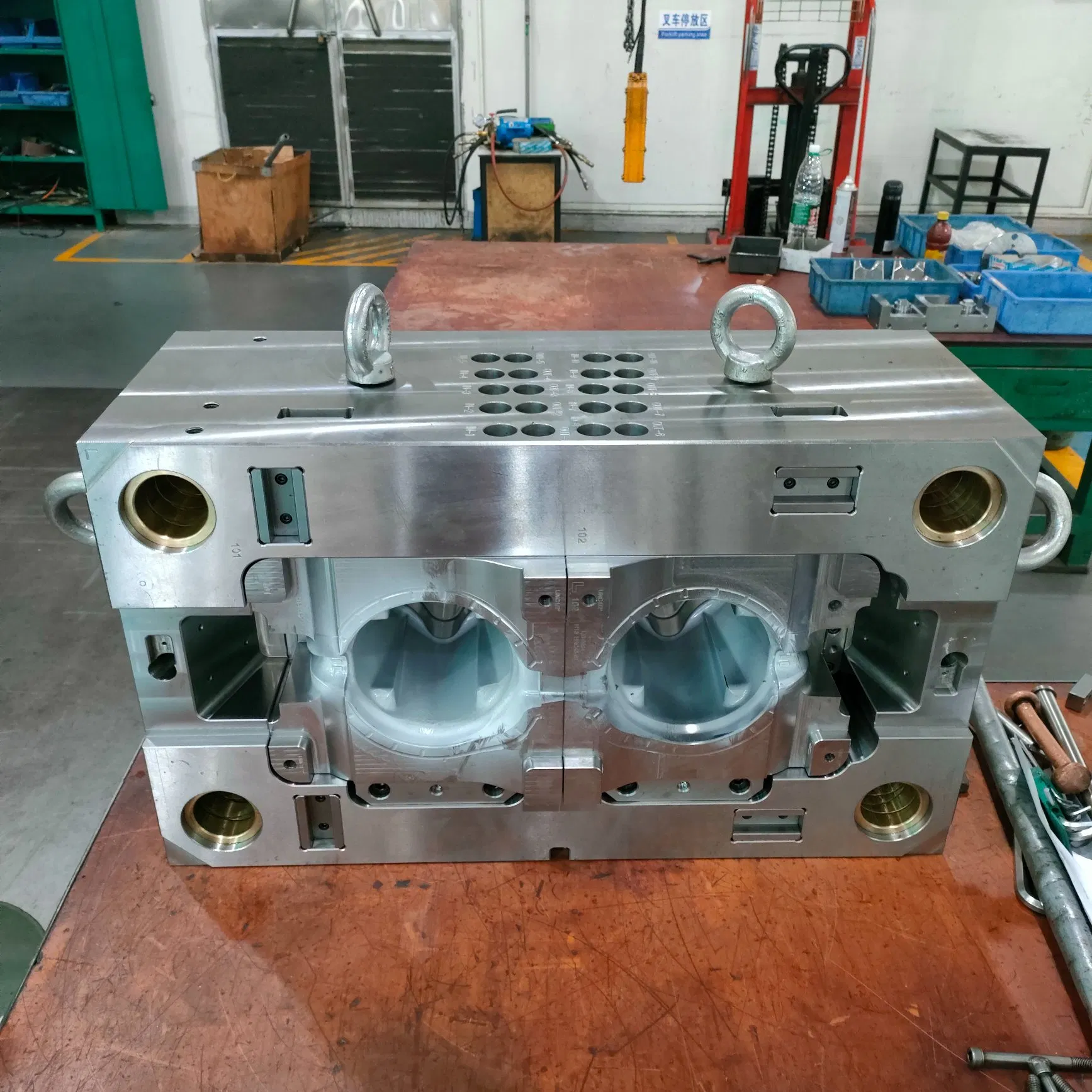 Manufacturer Custom Molded Plastic Spare Parts for Fruit Juicer Machine