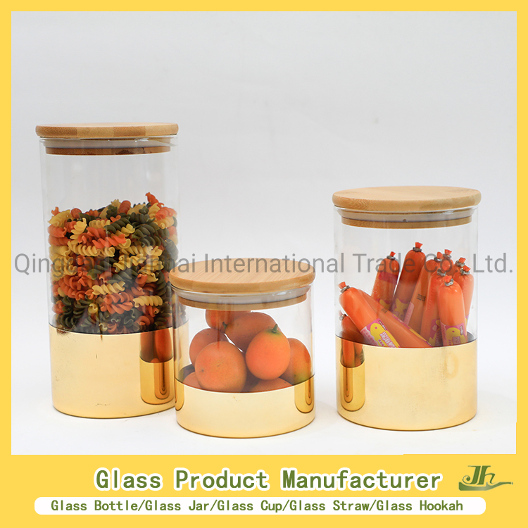 Стеклянная банка для хранения с бамбуковой крышкой
