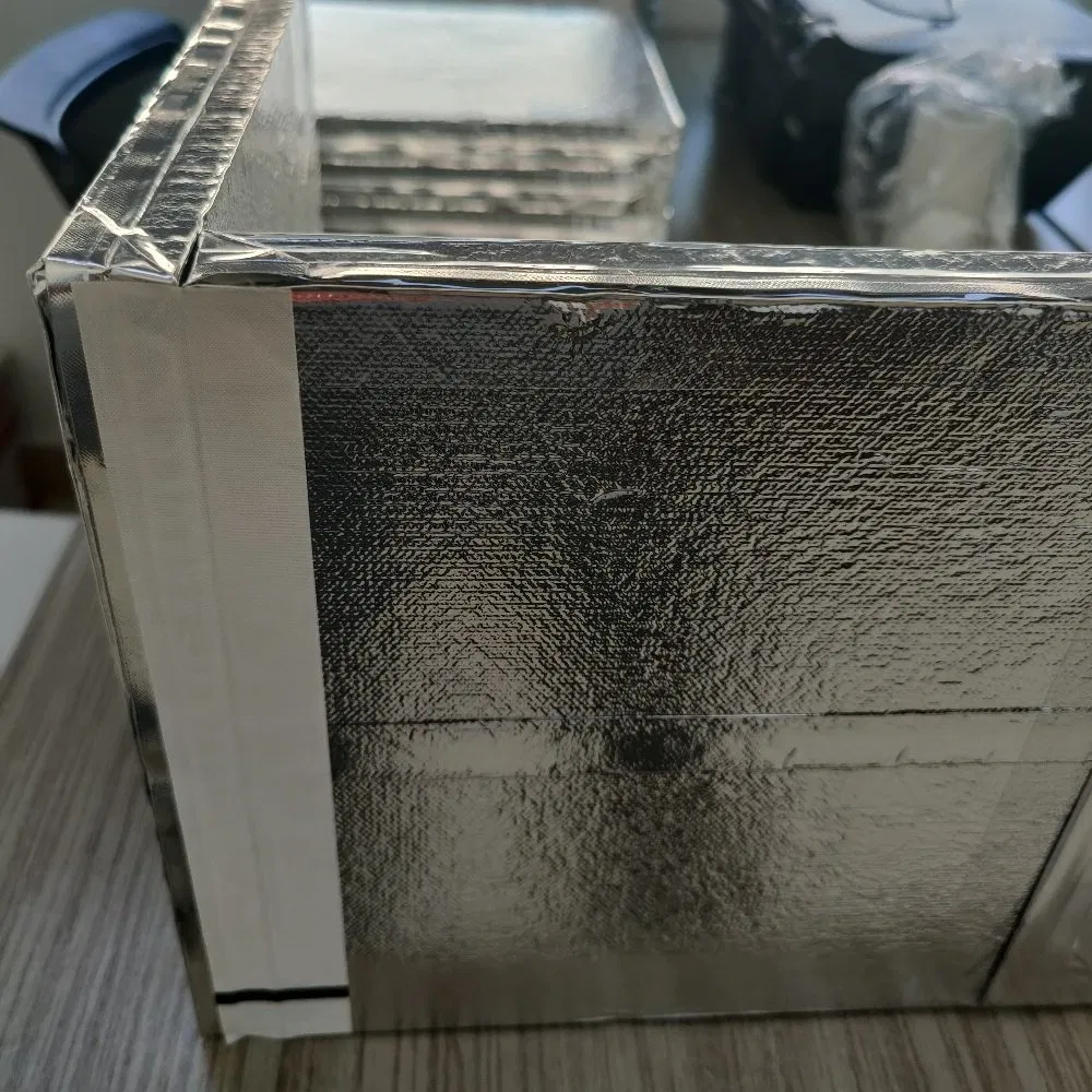 Vacuum Insulation Box for Ice Cream Cold Chain Transportation Shipping Box Pharmaceutical Transportation Maintaining Constant and Stable Temperature