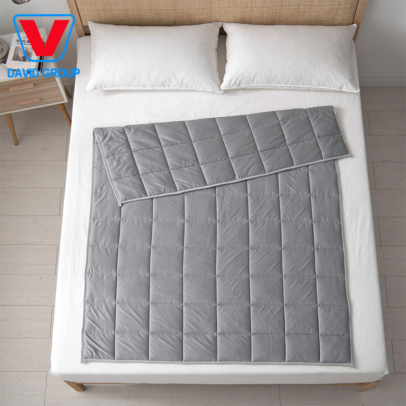 Wholesale Ice Silk Cool Feeling Gravity Blanket Big Size Luxury Throw Personalized Blanket