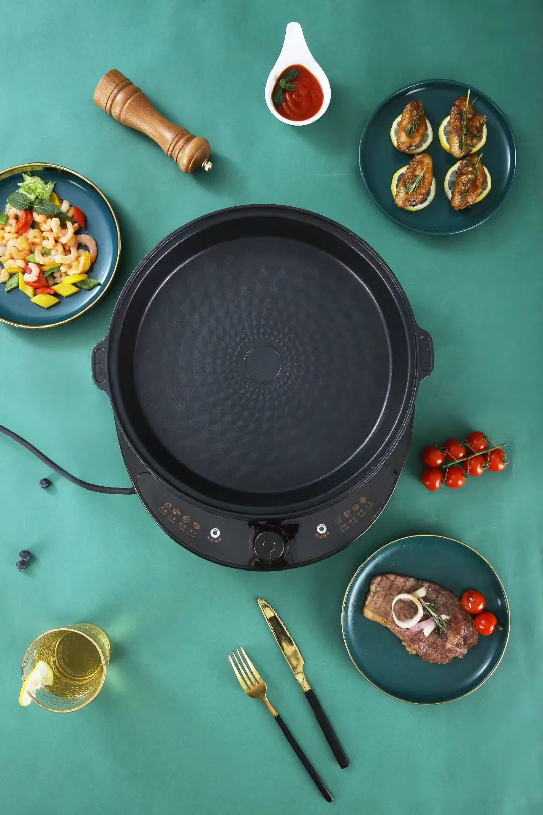 Electric Barbecue Grill with Reverable Pan Non-Stick Coating