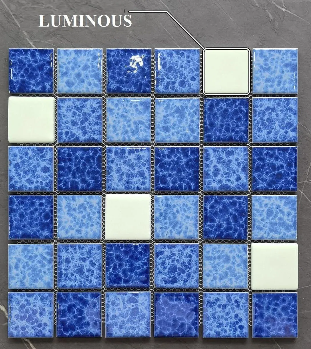 Светящаяся керамическая мозаика для бассейна