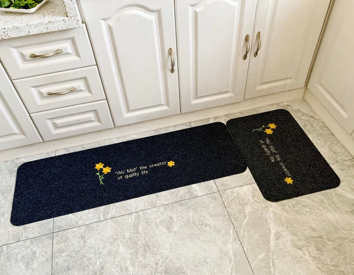 Customized Logo Embroidered Door Mat with TPR Backing for Kitchen