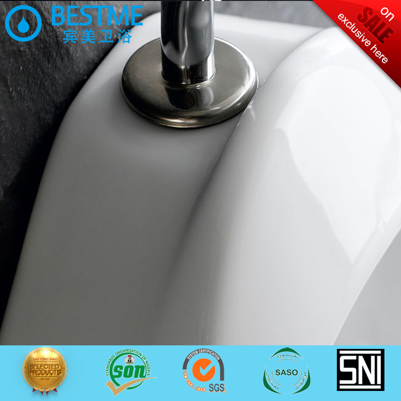 New Arrivals Sanitary Wholesale Wall-Hung Ceramic Press Urinal (Bc-8006)