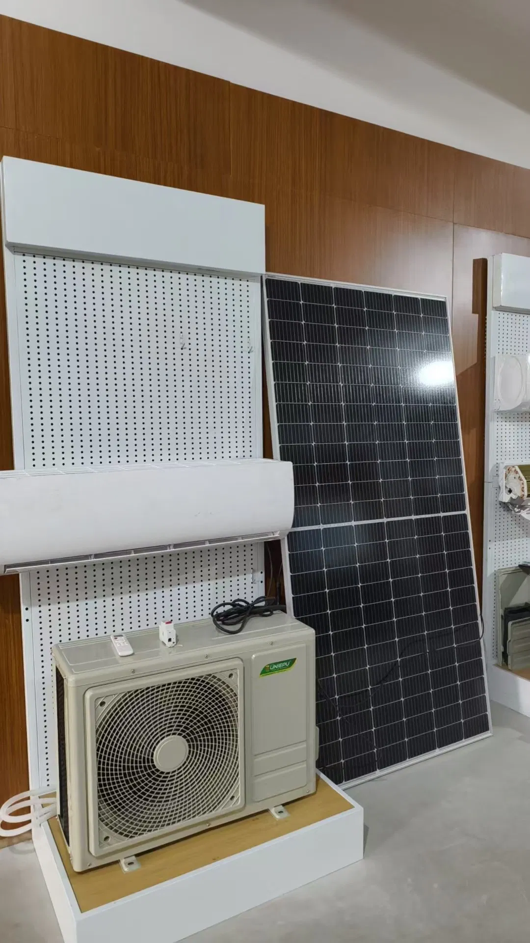 Солнечный кондиционер Edobo 1.5-2 HP с аккумулятором