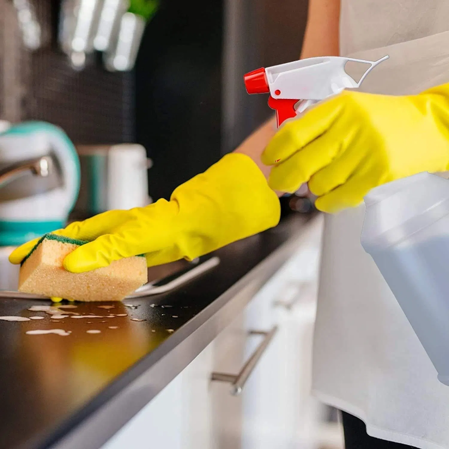 Inexpensive Empty Adjustable HDPE Spray Bottle Watering Can Garden Sprayer