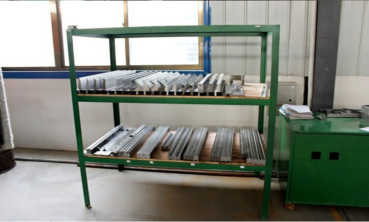 Customized China High Quality Metal Stamped Parts OEM Hinge