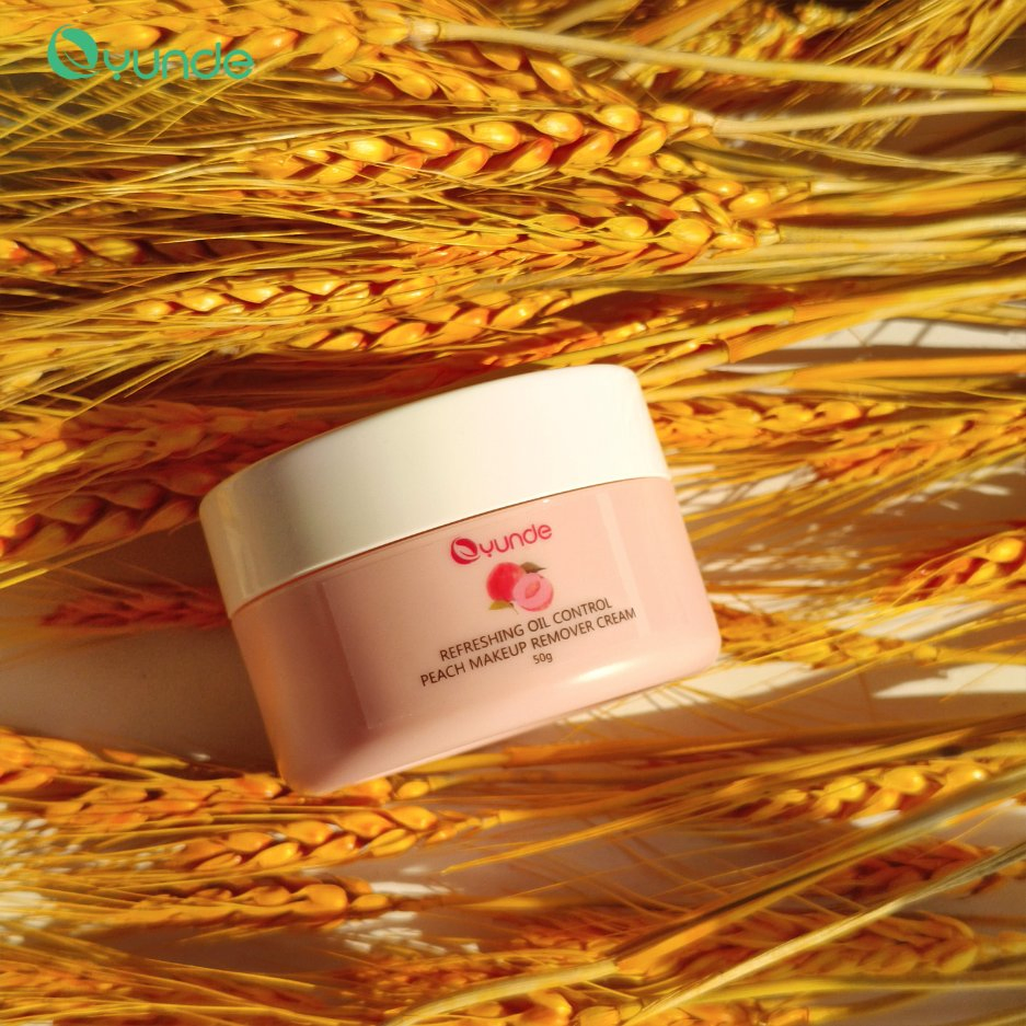 Soft Peach Makeup Remover Cream with Cleaning Power