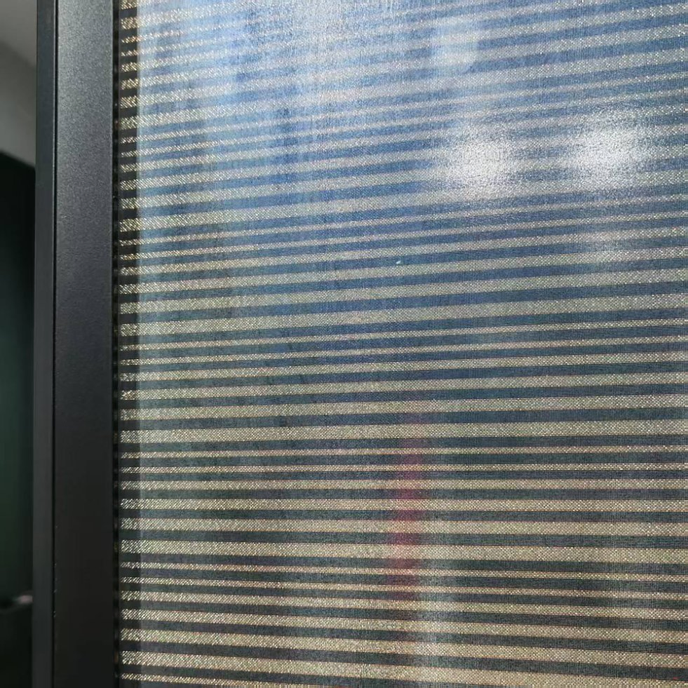 Matte Finish Stain-Resistant Backsplash Glass Made-to-Order Kitchen Feature Laminated Glass