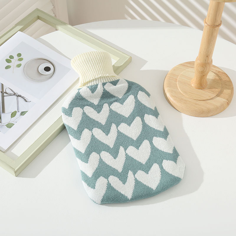 OEM Manufactory Promotional Custom Design Acrylic Fashion Colorful Knitted Hot Water Bottle Cover