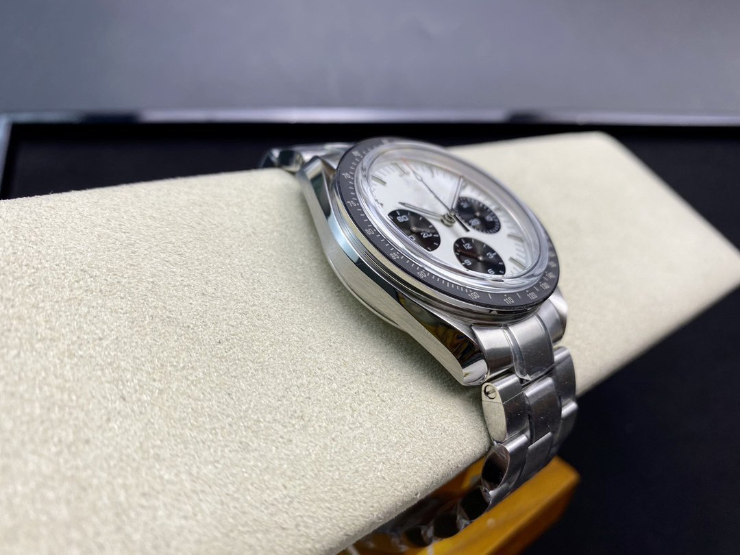 Mens Stainless Steel Watch, Japanese Movement, Classic Mens Style, Business Clock, 24-Hour Timing, Original Replica, AAA Distributor