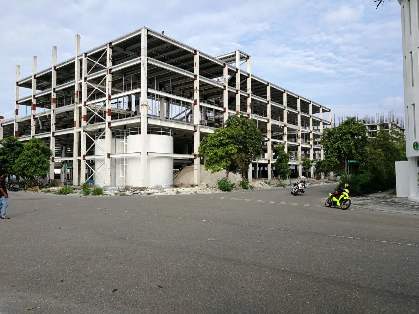 Low Cost Steel Structure Warehouse Solid Workshop