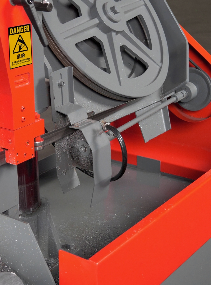 Станок ленточнопильный горизонтальный автоматический по металлу