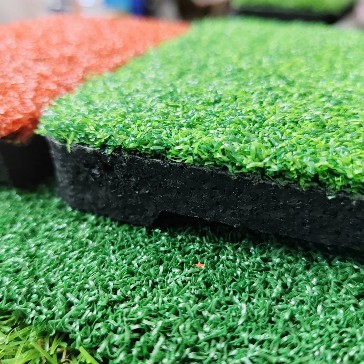 SGS Factory New Gymnastic Sport Playground Flooring Mat Tile Rubber Floor with Artificial Grass