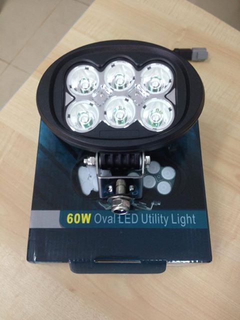 Светодиодные рабочие фары для внедорожной техники