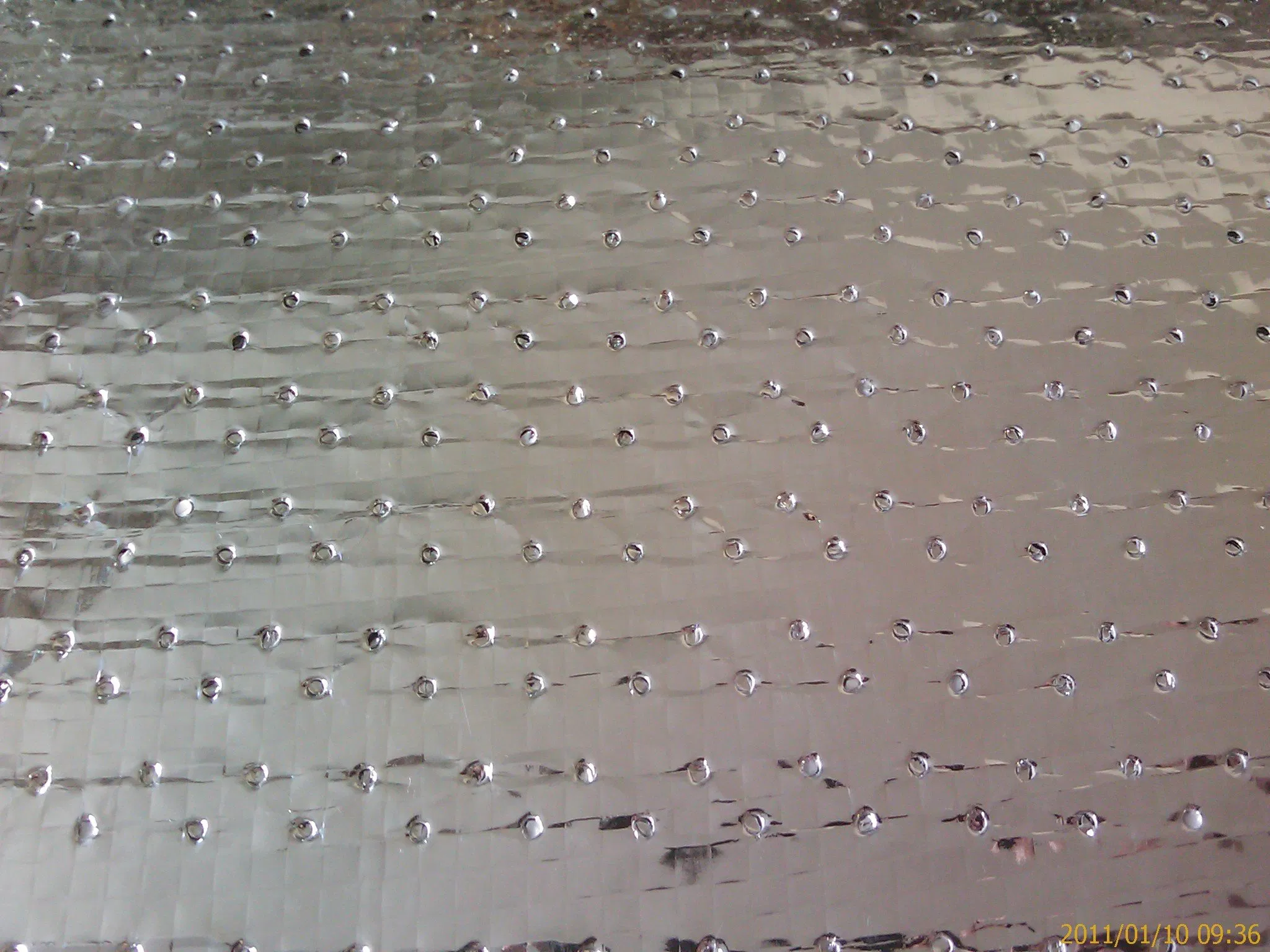 Metalized Pet Film Aluminium Foil Woven Fabric Insulation / Woven Fabric with Aluminum Foil Thermal Insulation Material