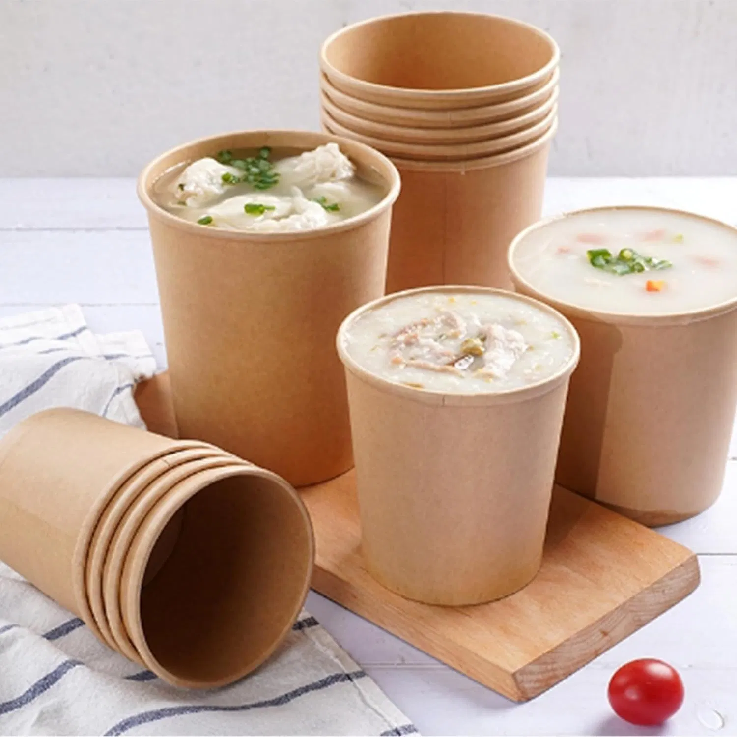 Biodegradable High Quality Wholesale Takeaway Disposable Food Grade Paper Salad Bowl with Lid