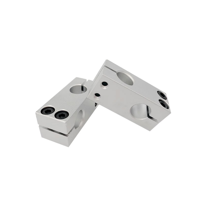 Крепёжный кронштейн для стальных труб 16x16 мм