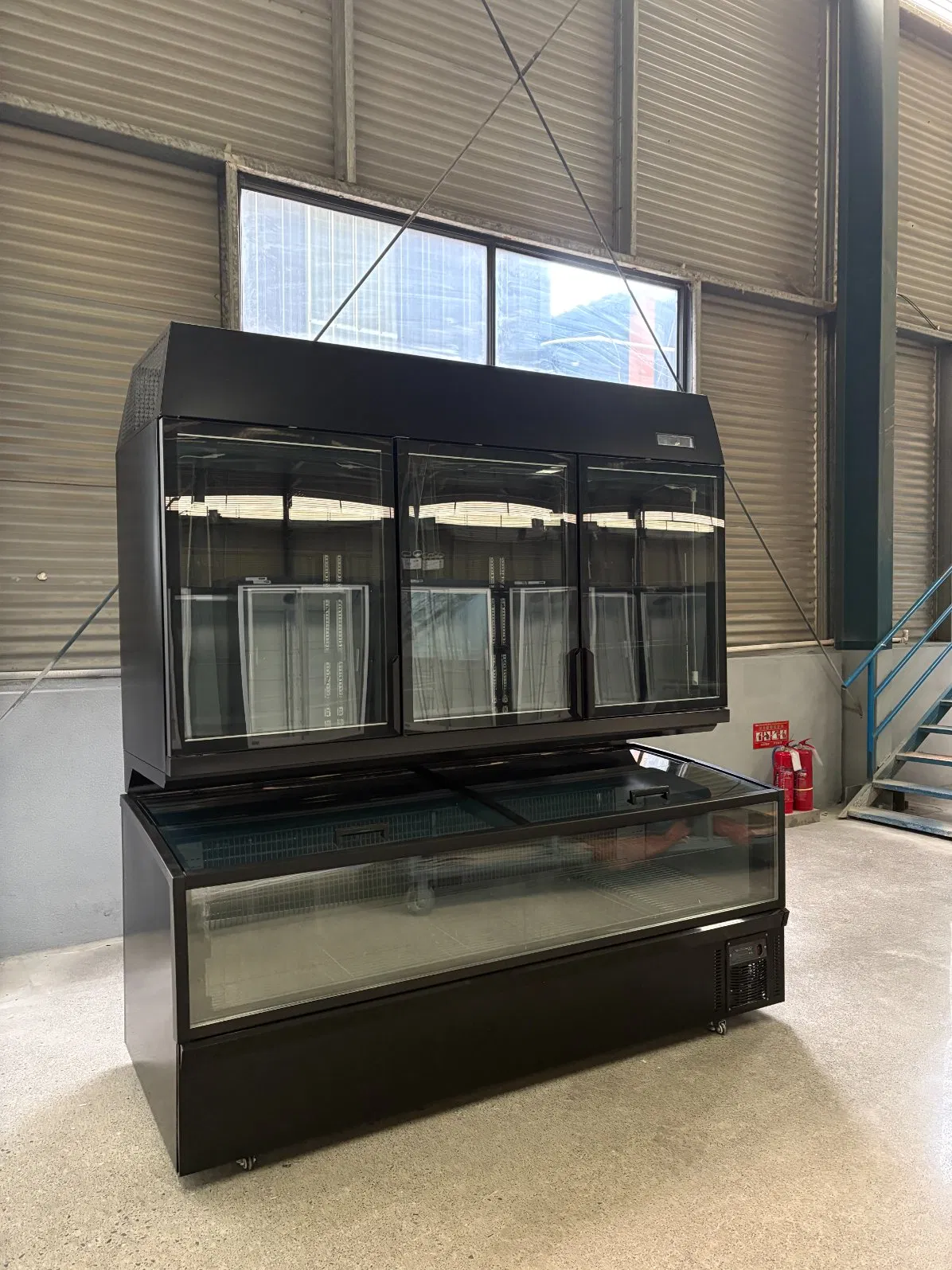 Островной морозильник для супермаркета с верхним и нижним охлаждением