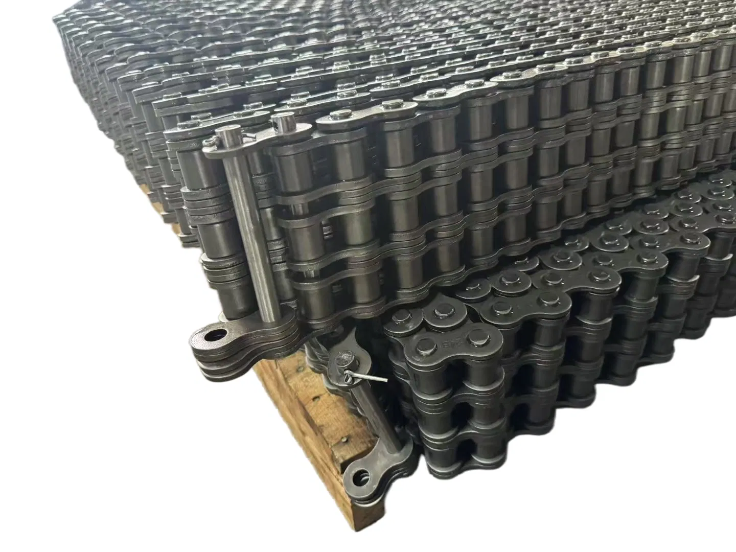 Industrial Transmission System with Customizable 16A-2 Roller Chain