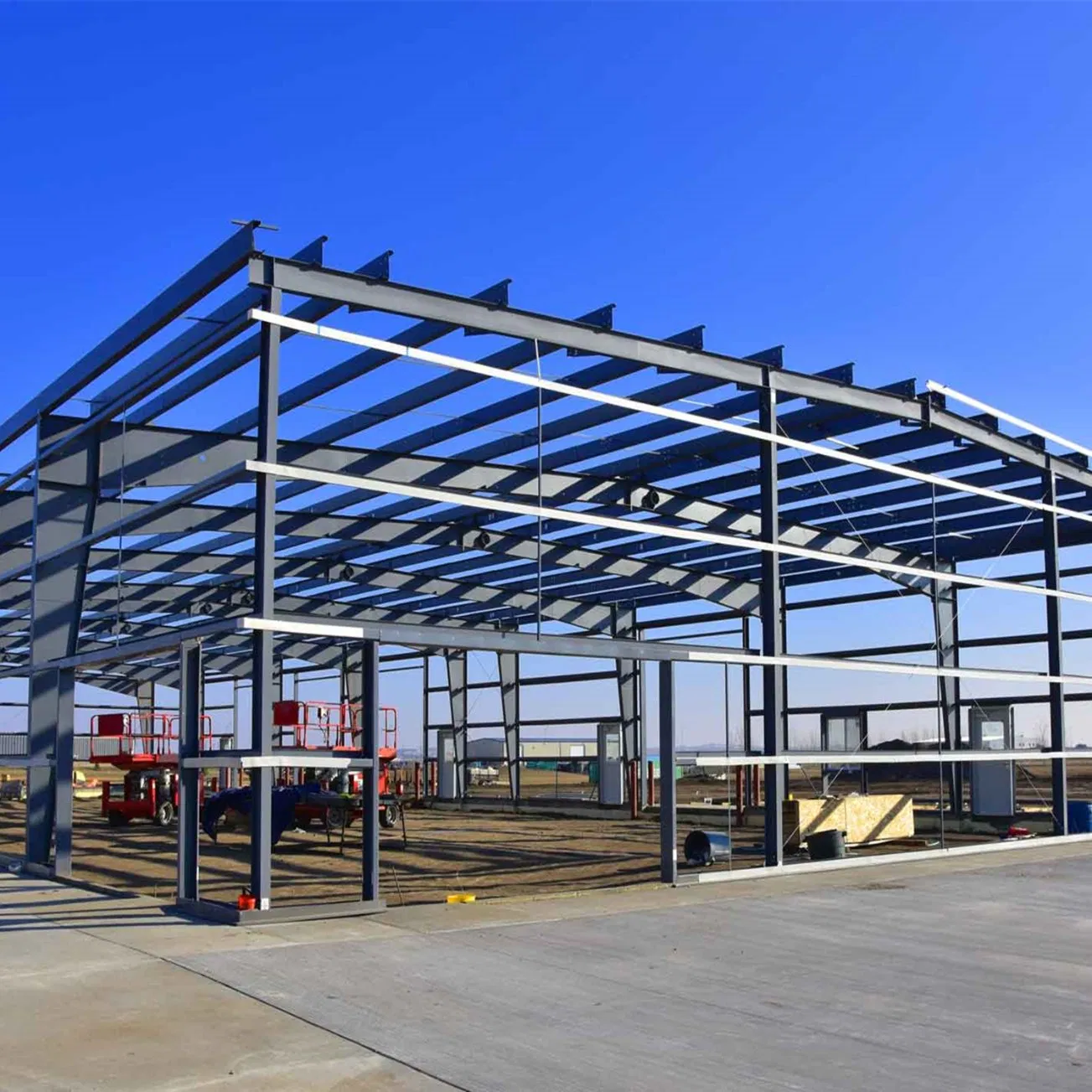in China, Warehouses Are Constructed Using Prefabricated H-Shaped Columns and Beams From Welding Factories.