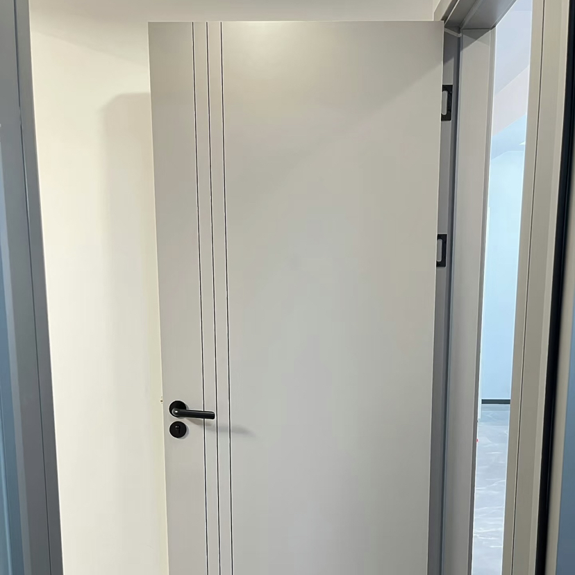 Modern Solid Wood Interior Doors for City Apartments