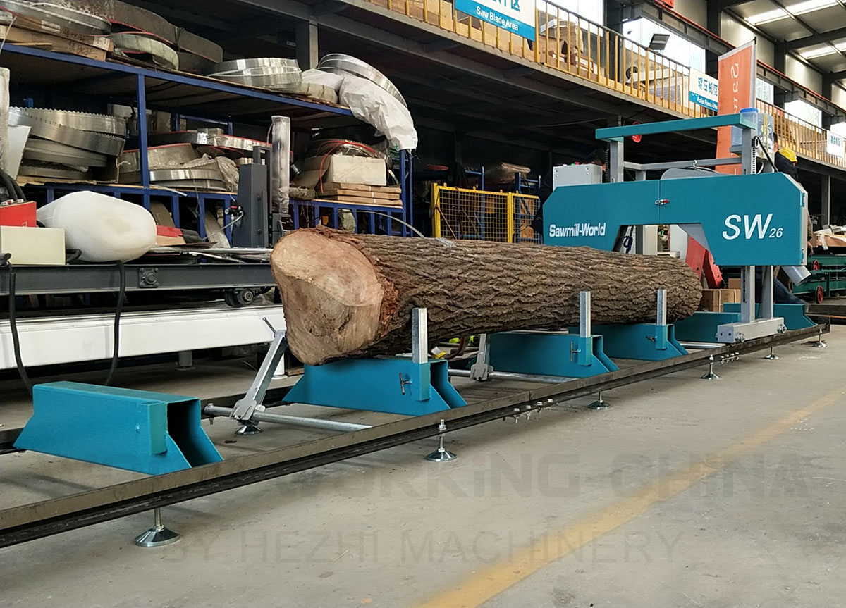 Ленточная пила портативная газовая с прицепом RS31G