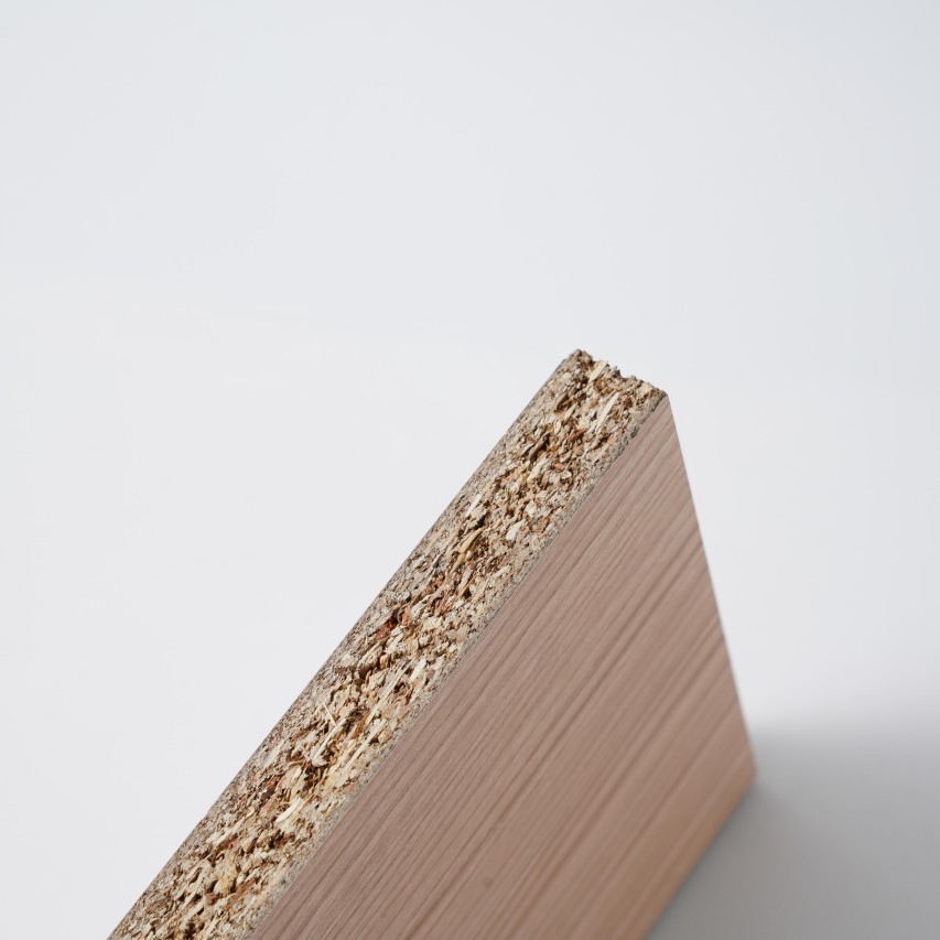 Cost-Effective High Quality Particle Board with Low Moisture Content