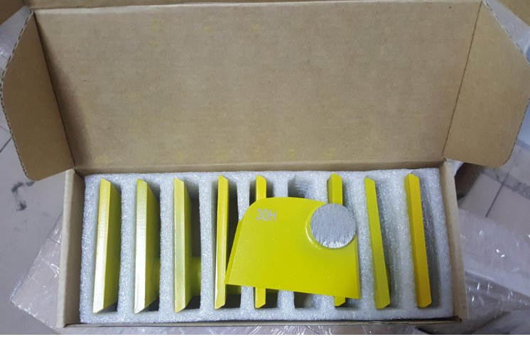 Customizable Double Bar Diamond Tool for Concrete Grinding