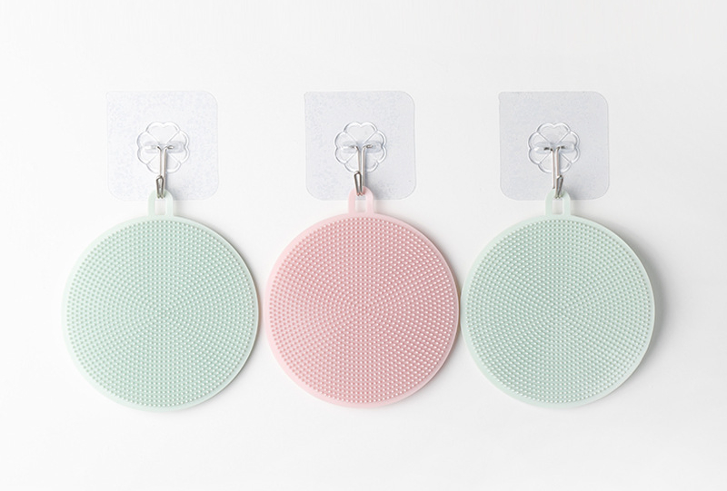Multifunctional Kitchen Cleaning Brush with Silicone Dishcloth Design