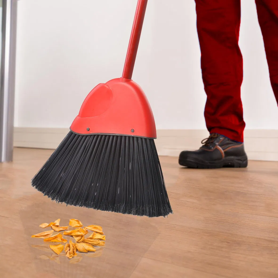 Light Weight Angled Broom with Great Use