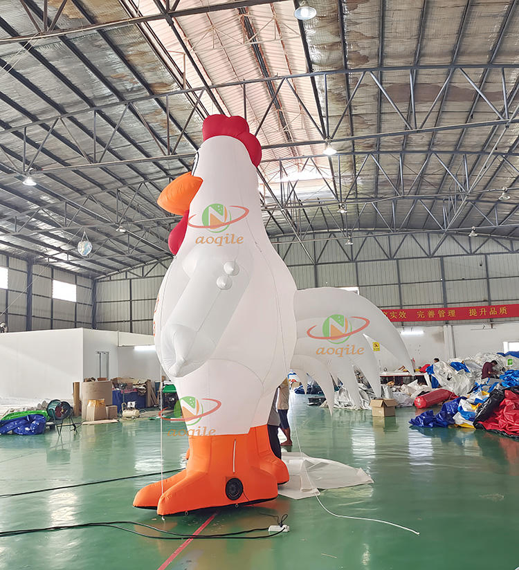 Custom Inflatable Chicken Model Advertising Holiday Decoration