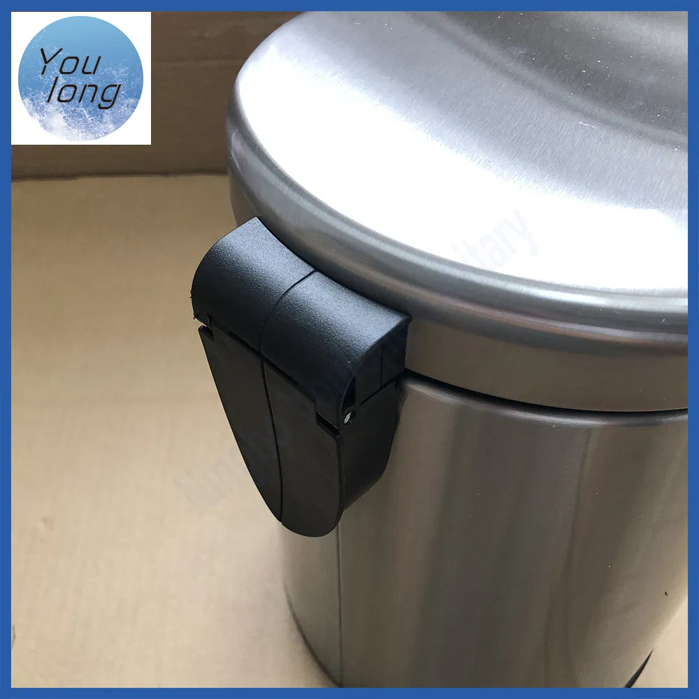 Пластиковое ведро-педаль 30 л с мягким закрытием