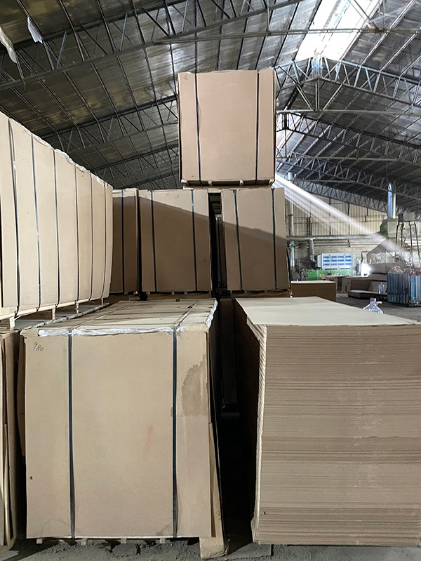 Best Quality Furniture Used 4*8 6*9 Mdp Melamine Chipboard/Flakeboard/Particle Board Wood