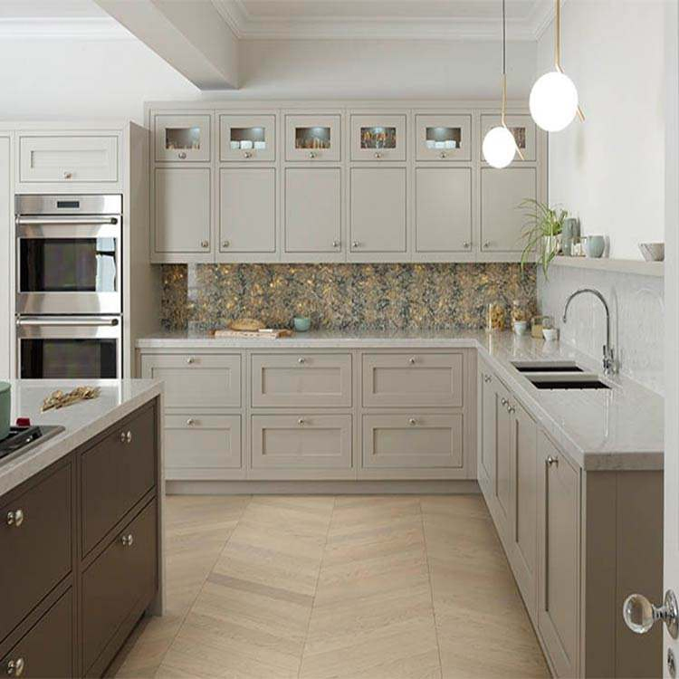 Classic Shaker White Solid Wood Kitchen Cabinets Designs