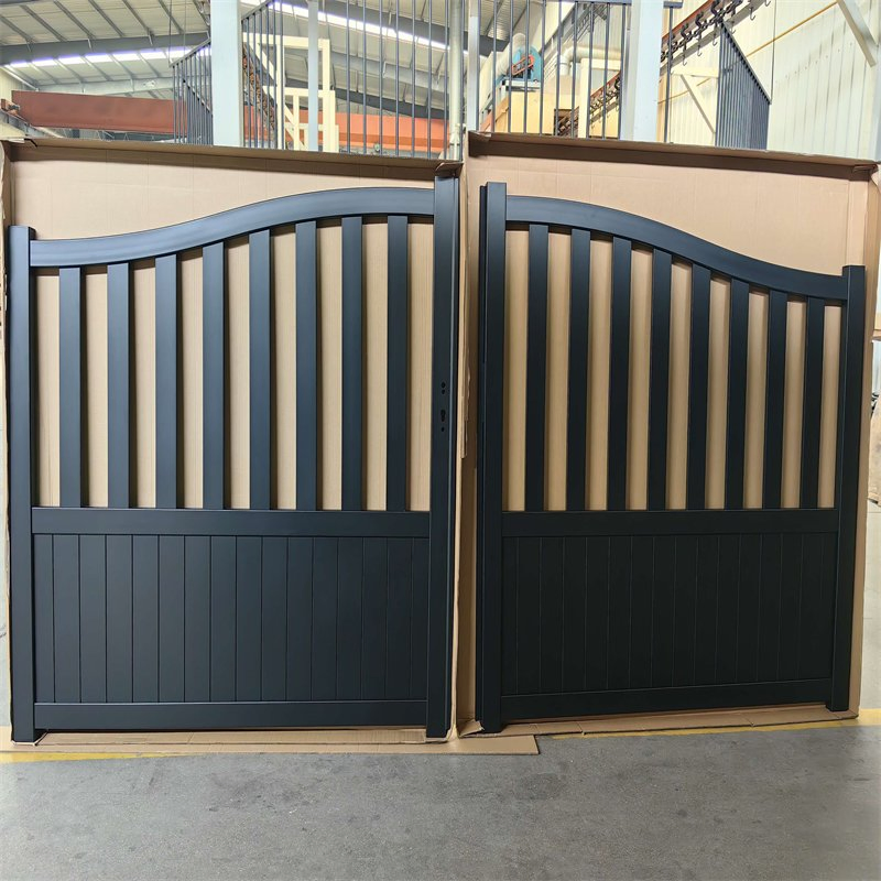 Anti-Climb Aluminum Fencing Privacy Aluminum Horizontal Slat Fence Garden Security Fence Blade Fence Manafacture