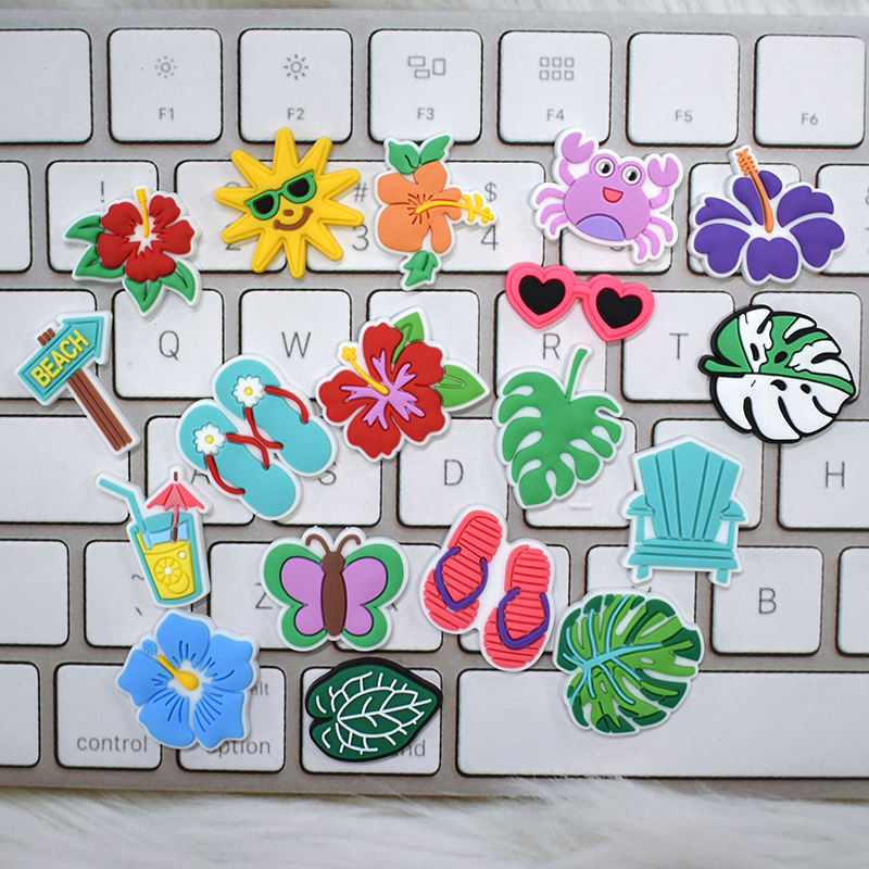 Яркие летние насадки на соломинки для стаканов